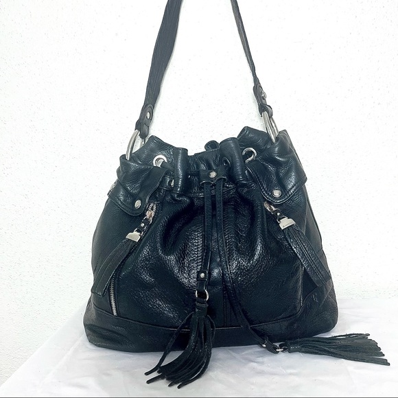 Vintage Handbags - Leather bucket bag Large